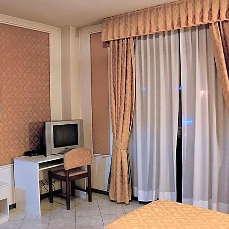 Michelangelo Hotel