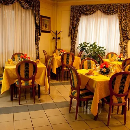 Hotel Michelangelo 3*